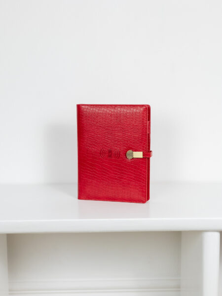 Smart блокнот Cobra червоного кольору павербанк 10000 mAh