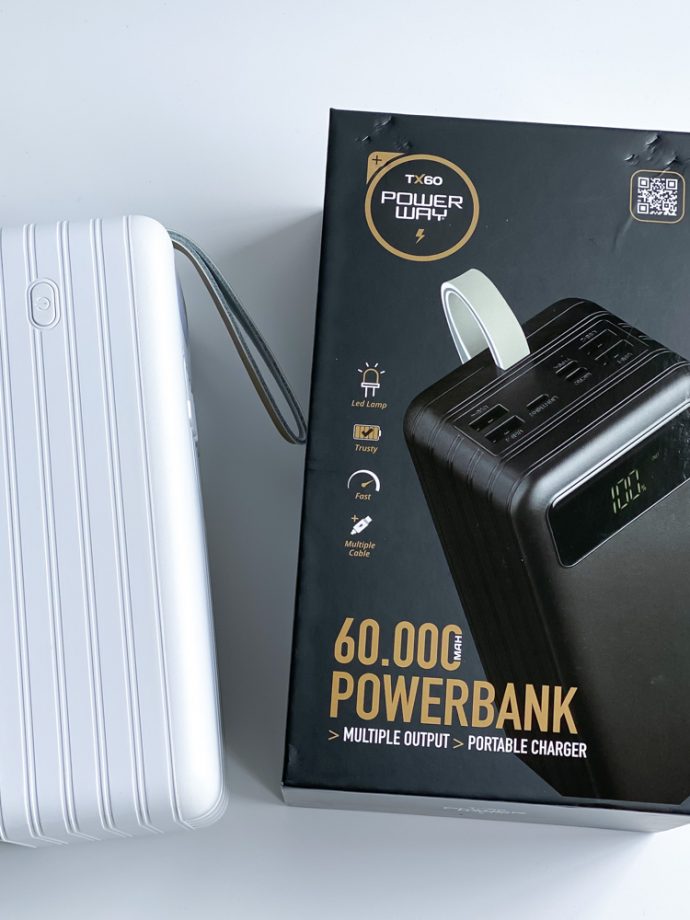Зовнішній портативний акумулятор з вбудованими кабелями PowerWay TX60 60000 mAh