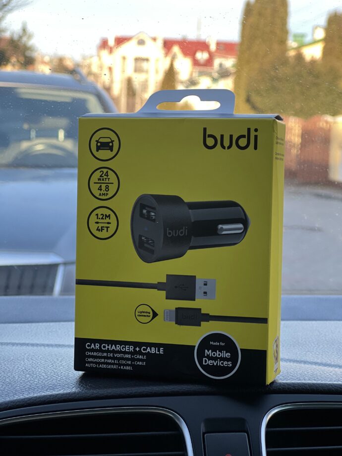 Автомобільний зарядний пристрій адаптер Budi dual port, lightning, Black