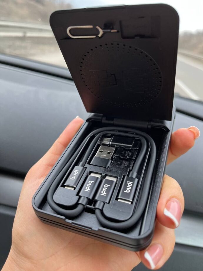 УМБ Budi Power Bank Multi Functional Box 10000mAh 20W 3.0 black з безпровідною зарядкою