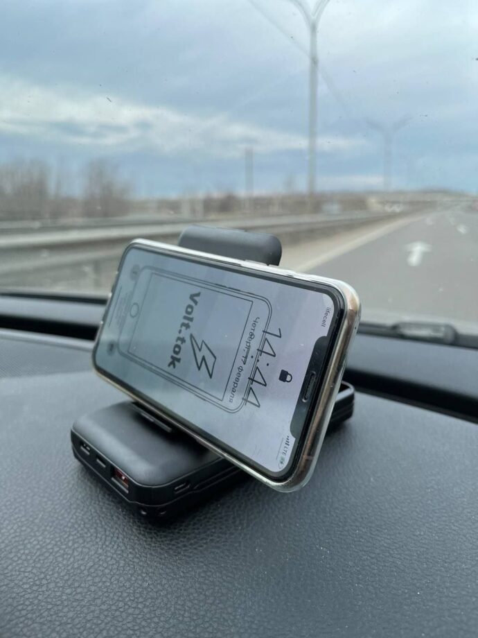 УМБ Budi Power Bank Multi Functional Box 10000mAh 20W 3.0 black з безпровідною зарядкою