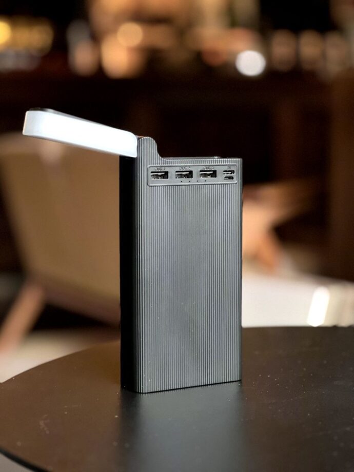 Павербанк з ліхтарем HOCO Jove table lamp J62 30000mAh | 3USB, 2A