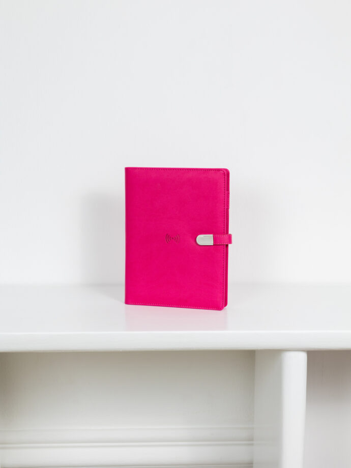 Smart блокнот London в рожевому кольорі павербанк 8 000 mAh