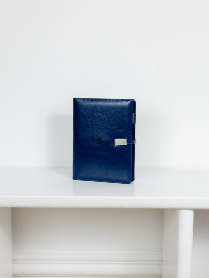 Smart блокнот з зарядкою Еко-шкіра глянець в синьому кольорі павербанк 10000 mAh