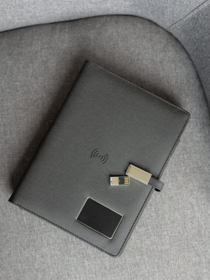 Smart блокнот з Ліхтарем та підсвіткою сірого кольору з зарядкою павербанк 10000 mAh