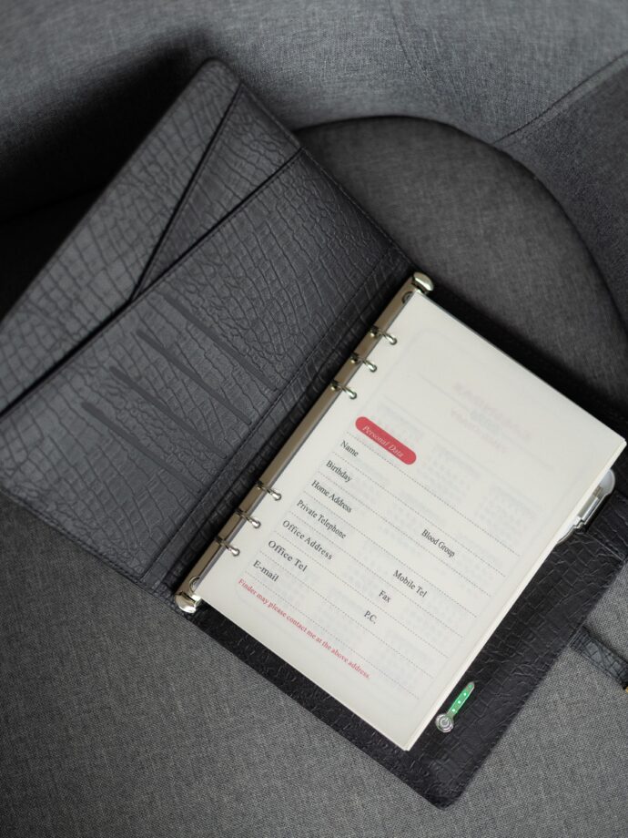 Smart блокнот Cobra чорного кольору павербанк 10000 mAh