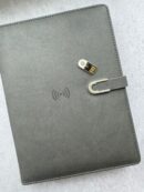 Smart блокнот London в сірому кольорі павербанк 8 000 mAh
