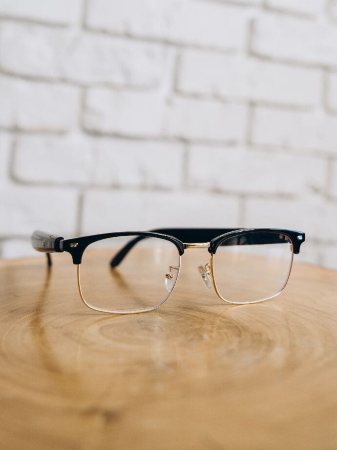 Смарт-окуляри зі Штучним інтелектом  Gold Edition