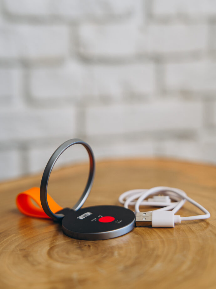 АІ-перекладач MagSafe