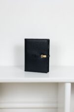 Smart блокнот Cobra чорного кольору павербанк 10000 mAh