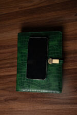 Smart блокнот Крокодил зеленого кольору павербанк 10000 mAh - Зображення 4