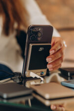 PowerBank з підставкою