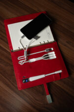 Smart блокнот Кобра Лайт червоного кольору з зарядкою павербанк 10000 mAh - Зображення 2