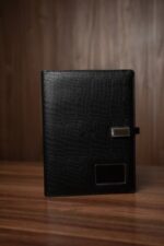 Smart блокнот Кобра Лайт чорного кольору з зарядкою павербанк 10000 mAh