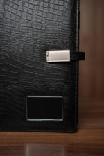 Smart блокнот Кобра Лайт чорного кольору з зарядкою павербанк 10000 mAh - Зображення 6