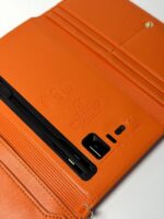 Смарт-портмоне Volt Tok із вбудованим Power Bank (5000 mAh) помаранчевого кольору - Зображення 2