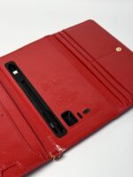 Смарт-портмоне Volt Tok із вбудованим Power Bank (5000 mAh) червоного кольору - Зображення 2