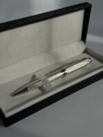 Преміальна кулькова ручка у подарунковому футлярі