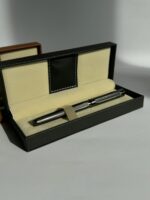 Преміальна кулькова ручка у подарунковому футлярі